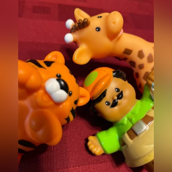 Fisher Price Little People 3-pc. Safari Train - Picture 16 of 16